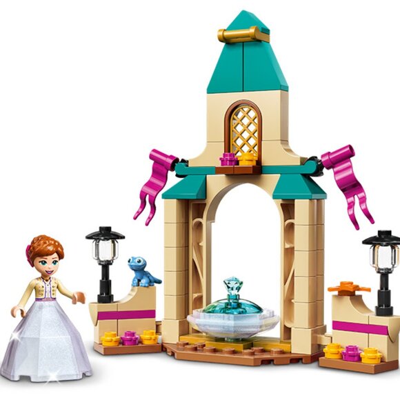 LEGO Disney Princess Anna’s Castle Courtyard 43198 Building Set Toy NEW WITH TAG - Picture 2 of 5